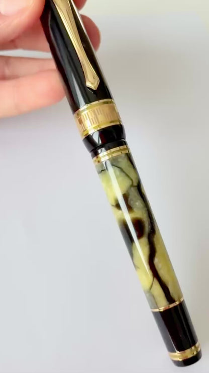 Superba Jade